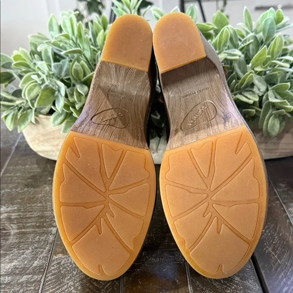 BORN Calypso Brown Leather Slingback Clogs Heels NIB Size 7 - Picture 10 of 12